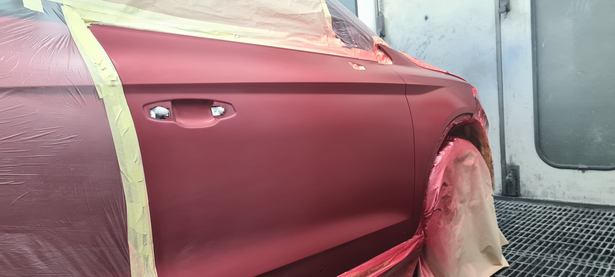 https://www.mekloncarpaint.com/m-108-ferrari-item-typical-sparkling-blue-automobile-fresh-fresh-paint-overall-tone-suffering-from-commendable