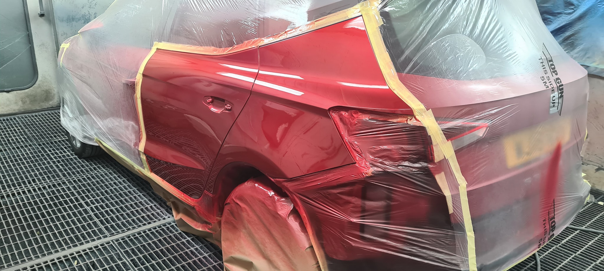 https://www.mekloncarpaint.com/m-108-ferrari-item-typical-sparkling-blue-automobile-fresh-fresh-paint-overall-tone-suffering-from-commendable