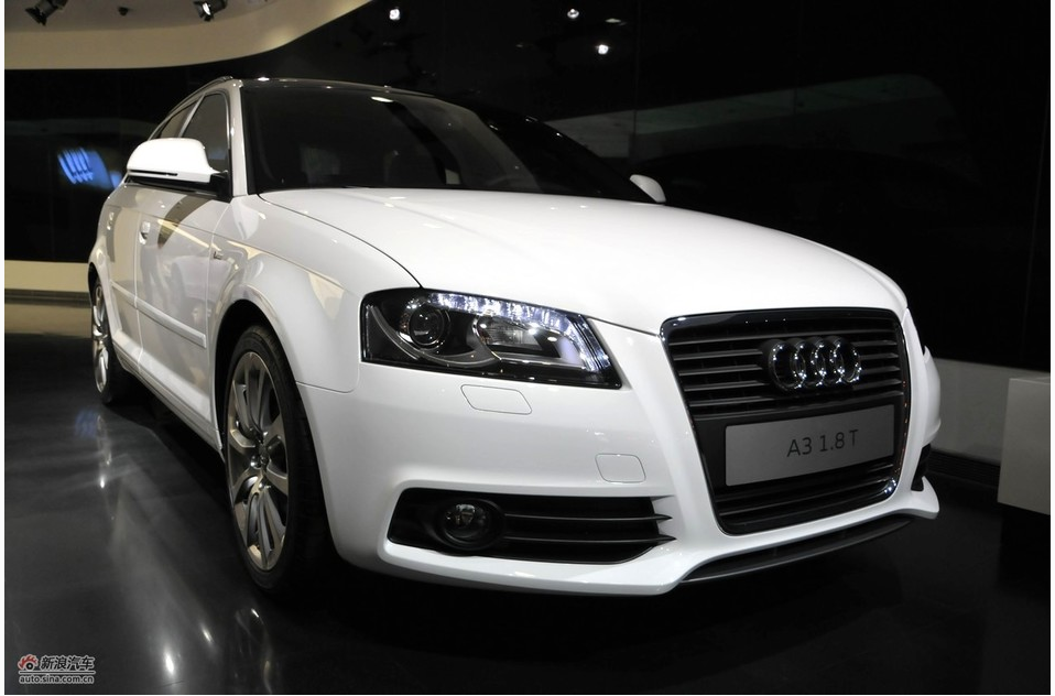 PavCarPaint Audi LY9C Ibis White Finished car paint