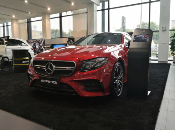 PavCarPaint Mercedes 996 Haute Quartz Red Finished car paint