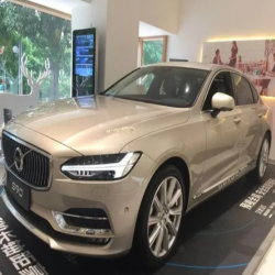 Volvo 719 Dazzling Sand Finished Car Paint